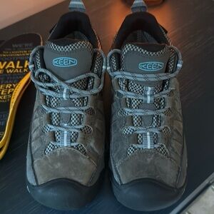 Keen Brown and Black Outdoor Shoes